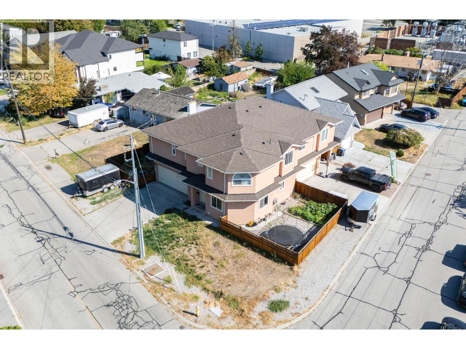 297 Waterford Avenue Unit 102, Penticton, BC V2A 6J4