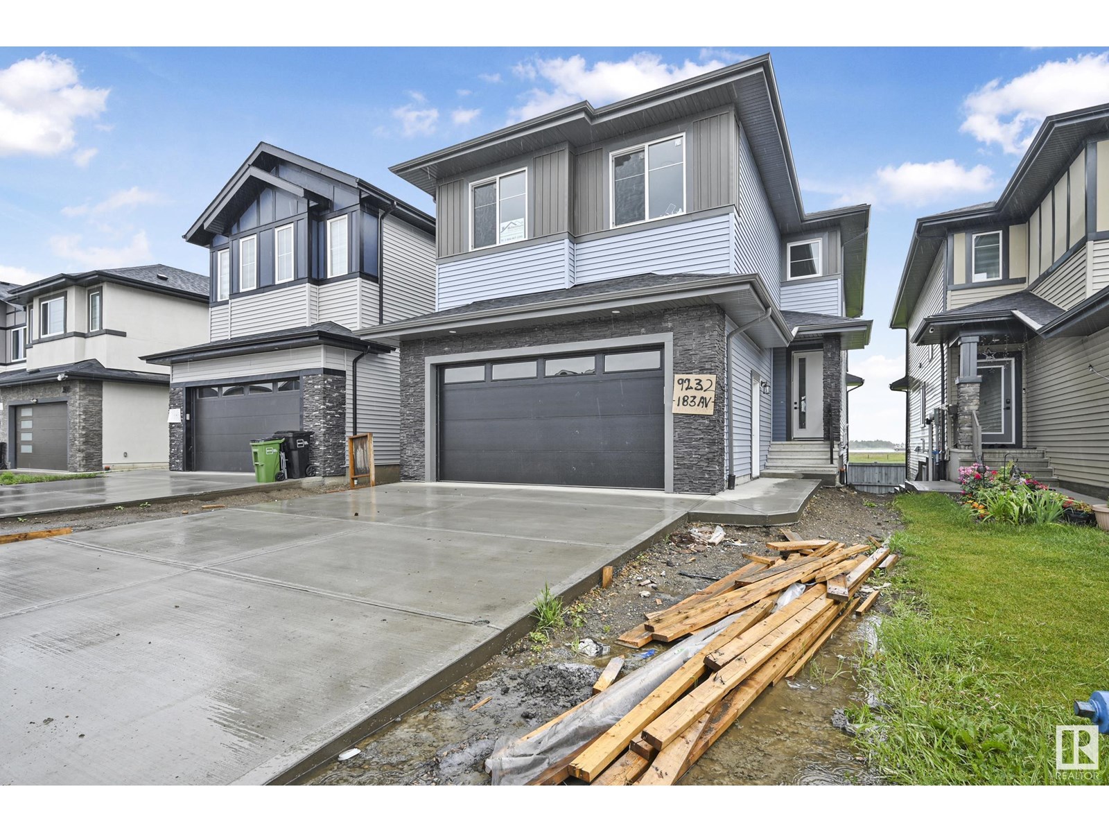 183 Av Nw Unit 9232, Edmonton, AB T5Z 0S6