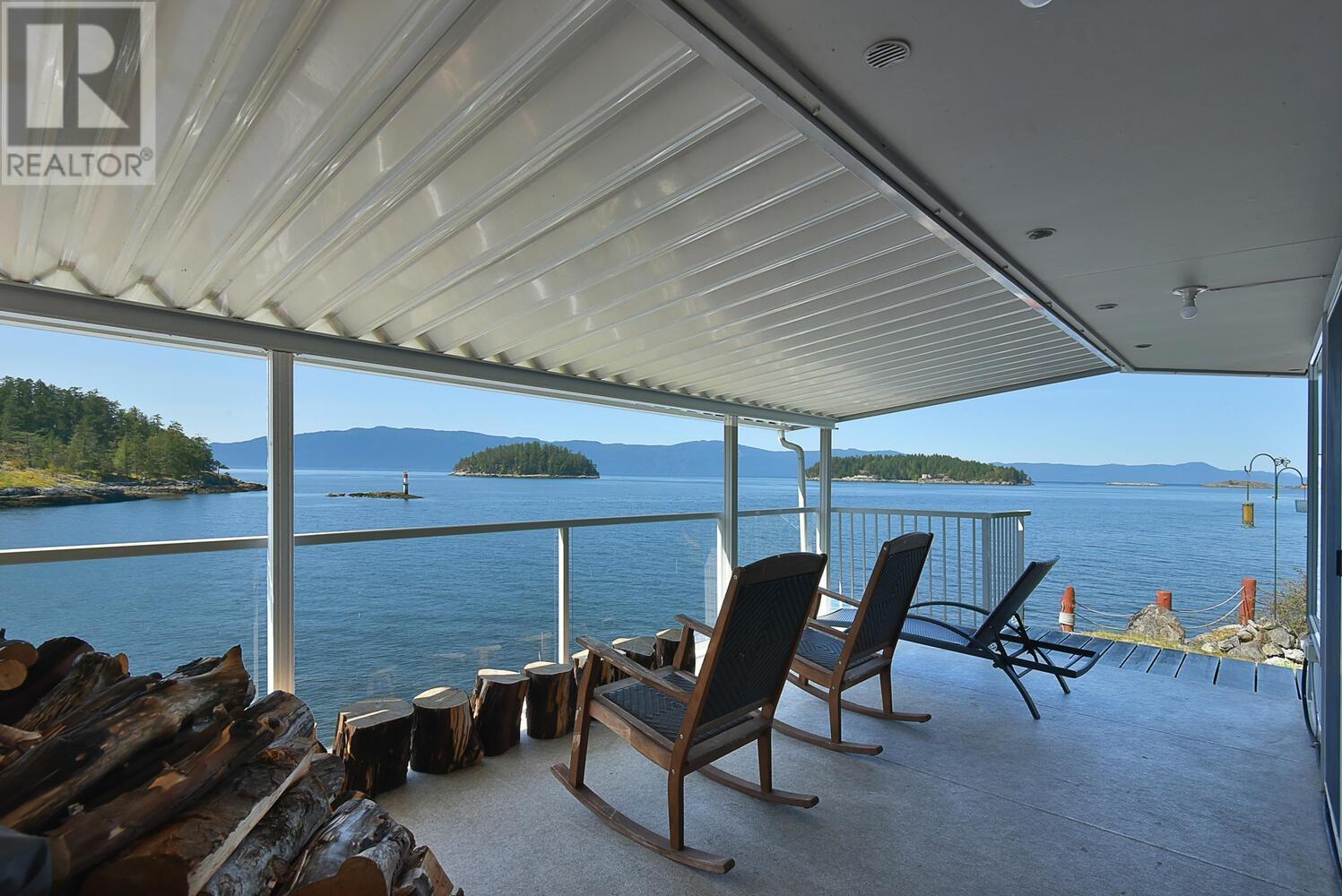 13209 Dames Rd, Garden Bay, BC V0N 1S1