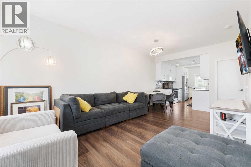 808 Evansridge Common NW, Calgary, AB T3P 0P3