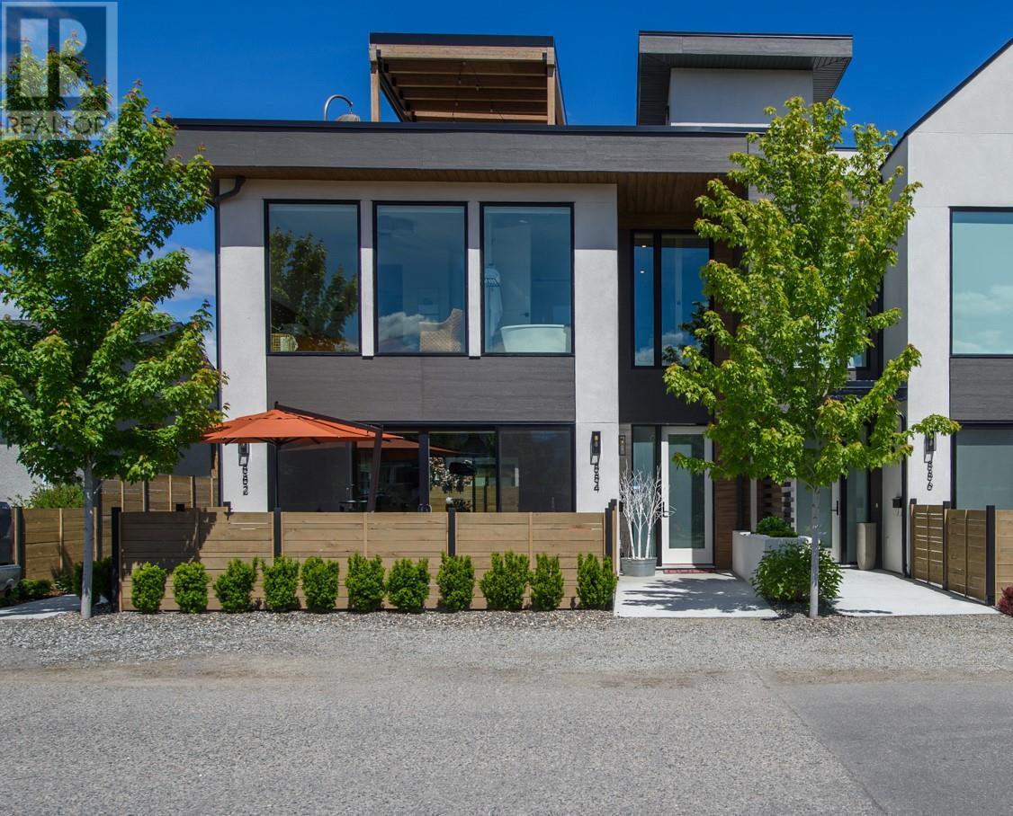 884 Patterson Ave, Kelowna, BC V1Y 7Z3