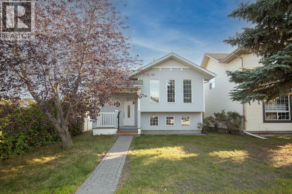 6 King Close, Red Deer, AB T4P 3P5