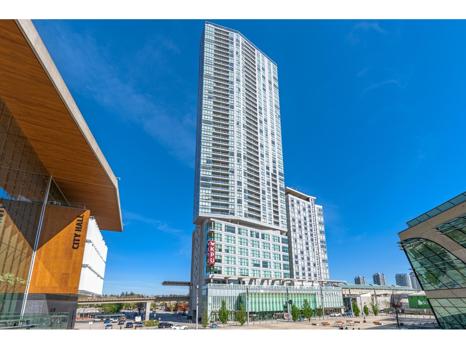 13495 Central Avenue Unit 4004, Surrey, BC V3T 0K2