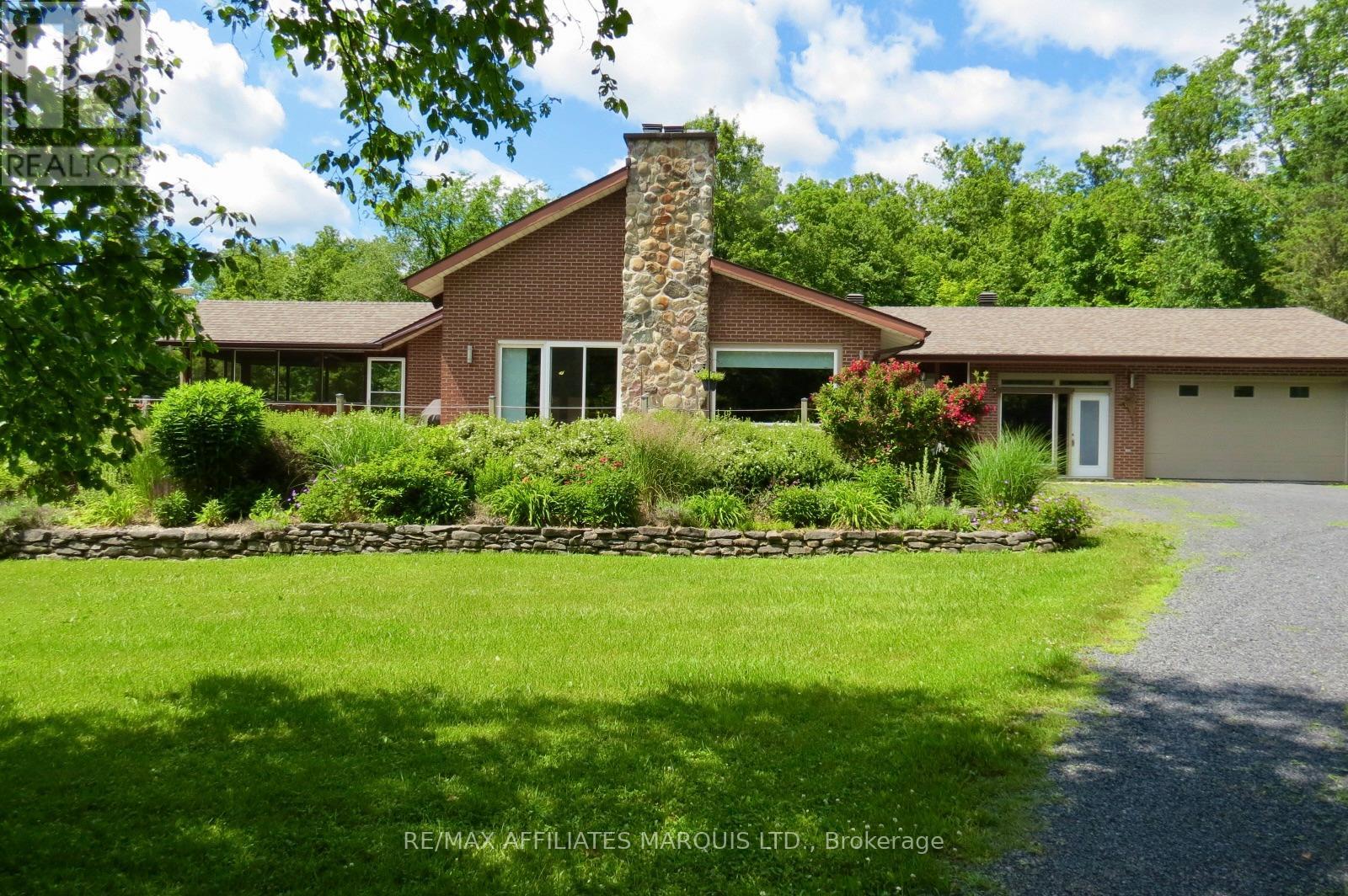 20025 Beaupre Rd, South Glengarry, ON K0C 1L0