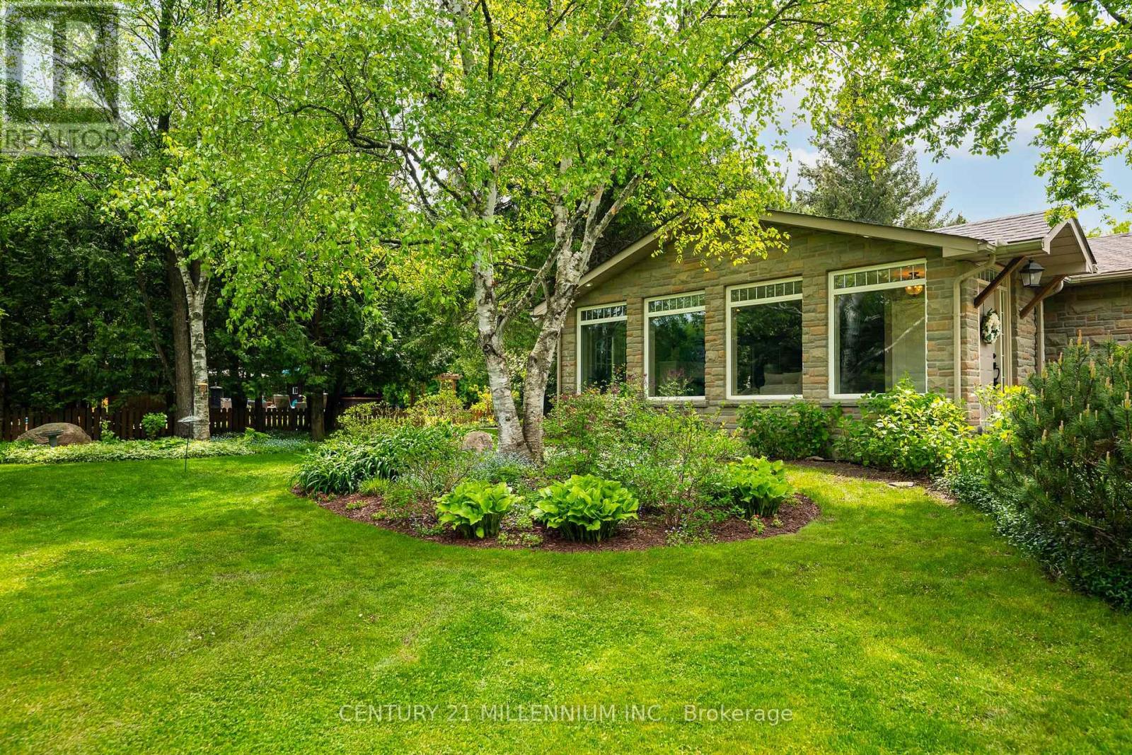 7302 Coolihans Side Rd, Caledon, ON L7K 0P6