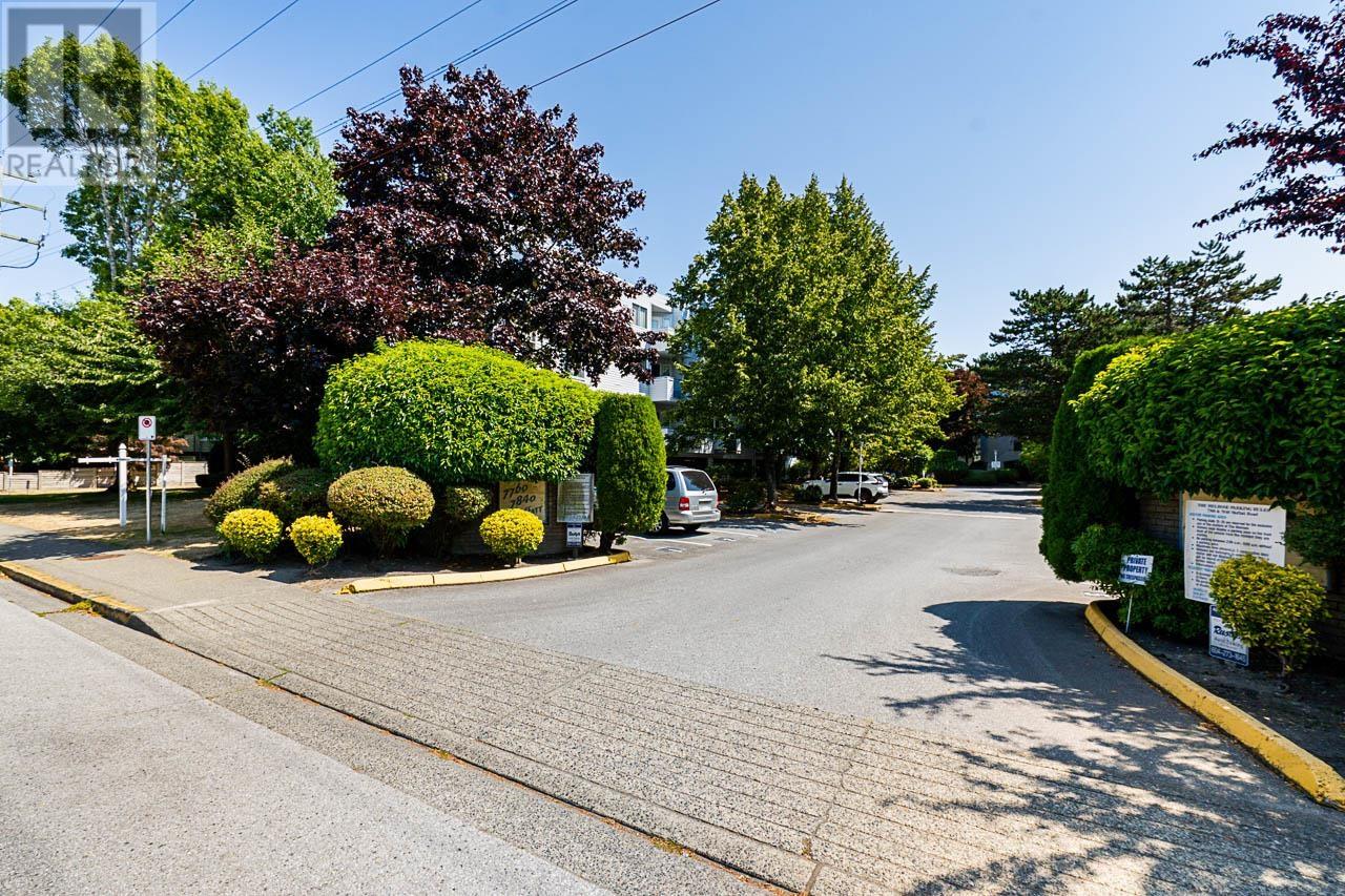 7760 Moffatt Road Unit 213, Richmond, BC V6Y 1X8