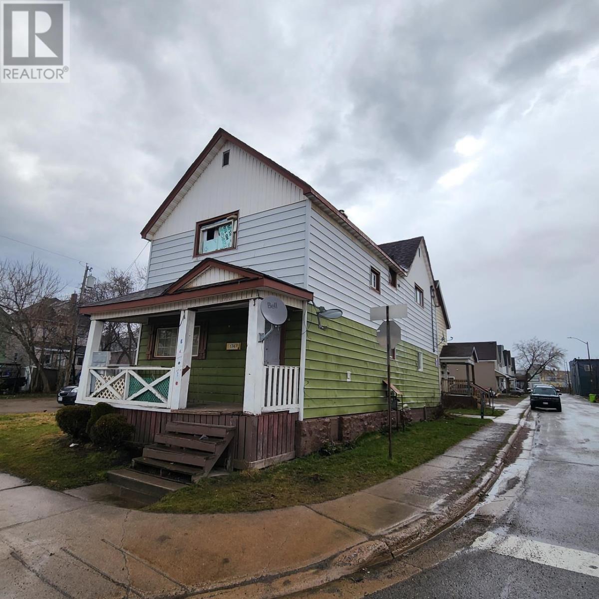 174 Andrew St, Sault Ste. Marie, ON P6A 1N4