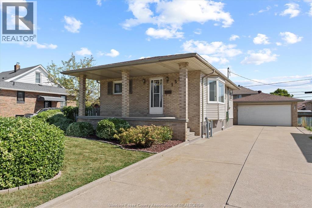 1520 Randolph, Windsor, ON N9B 2V6