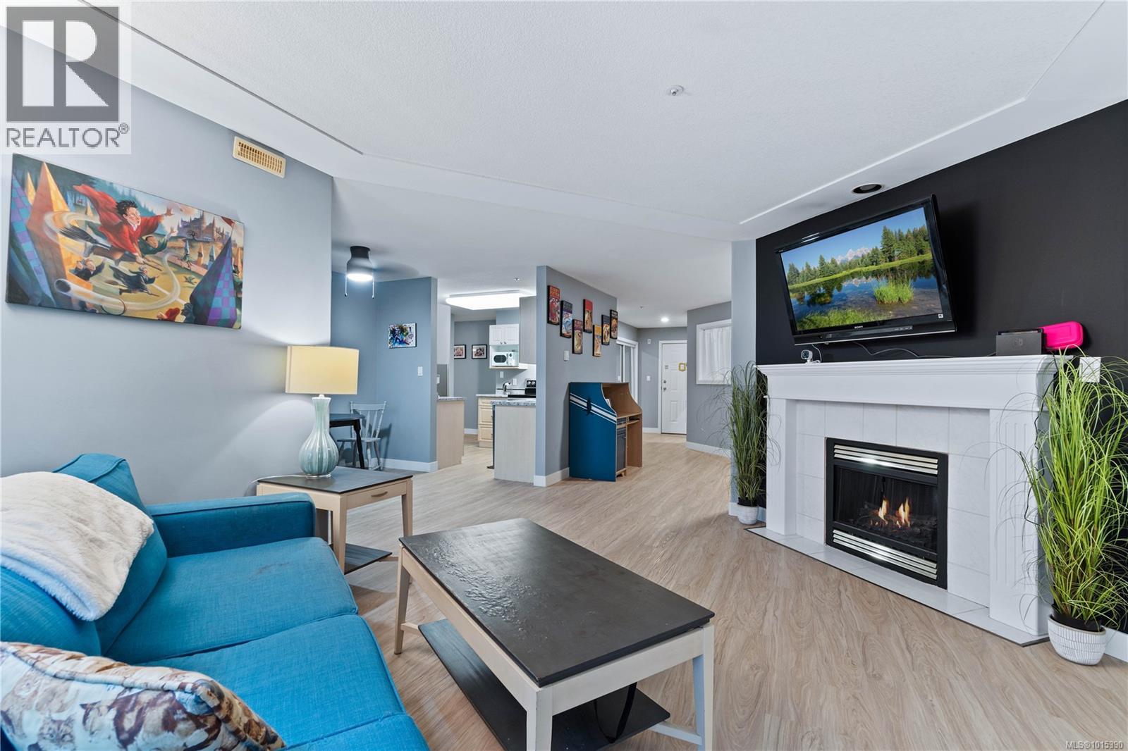 335 Hirst Ave W Unit 108 Ave, Parksville, BC V9P 2R5