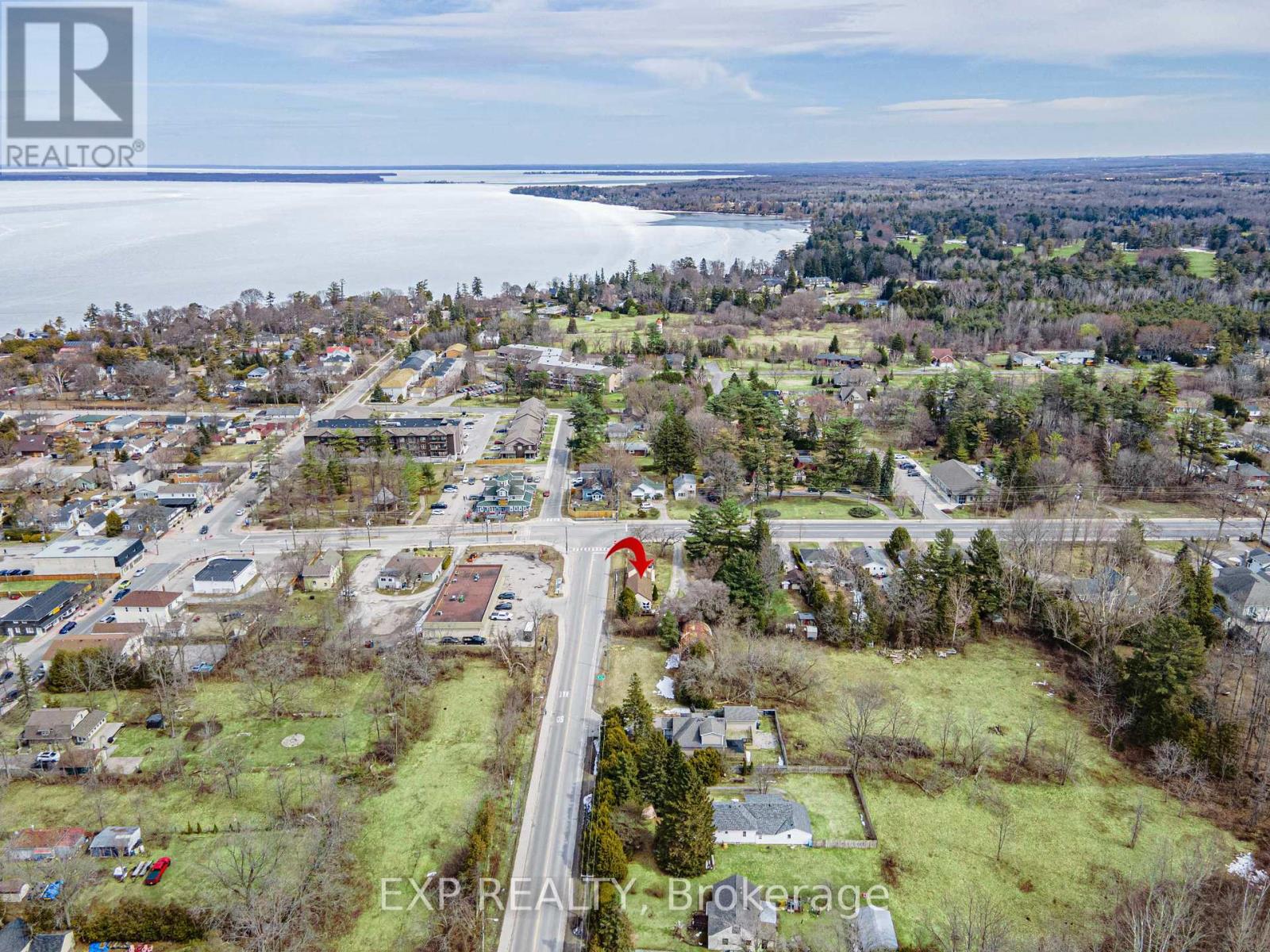 21082 Dalton Rd, Georgina, ON L0E 1L0