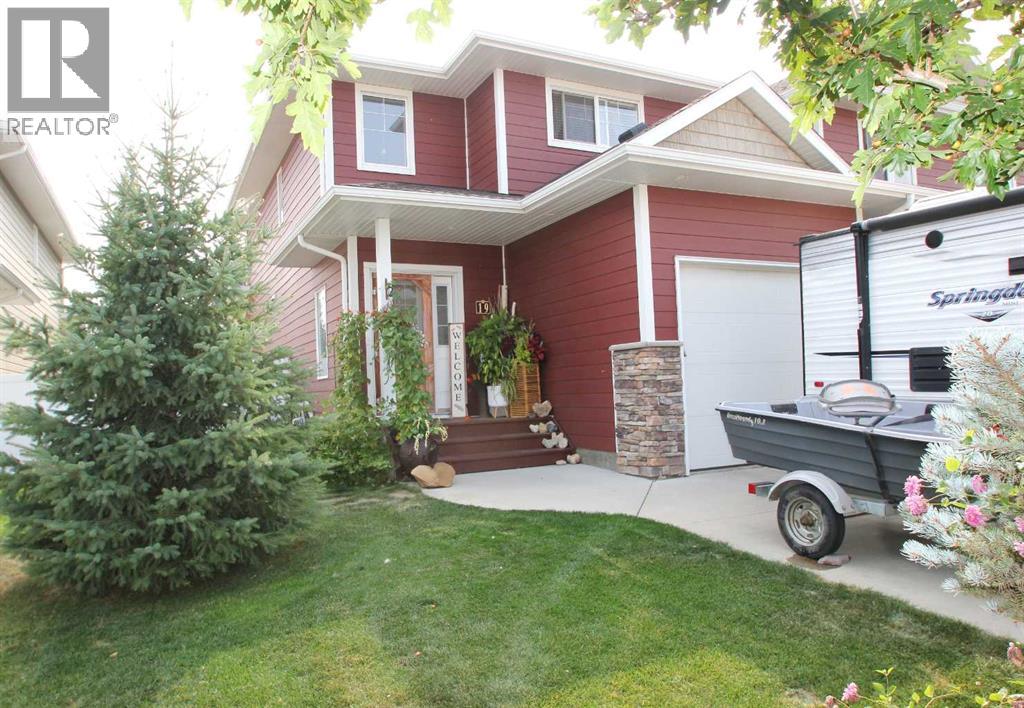 19 Tallman Close, Red Deer, AB T4P 0E5