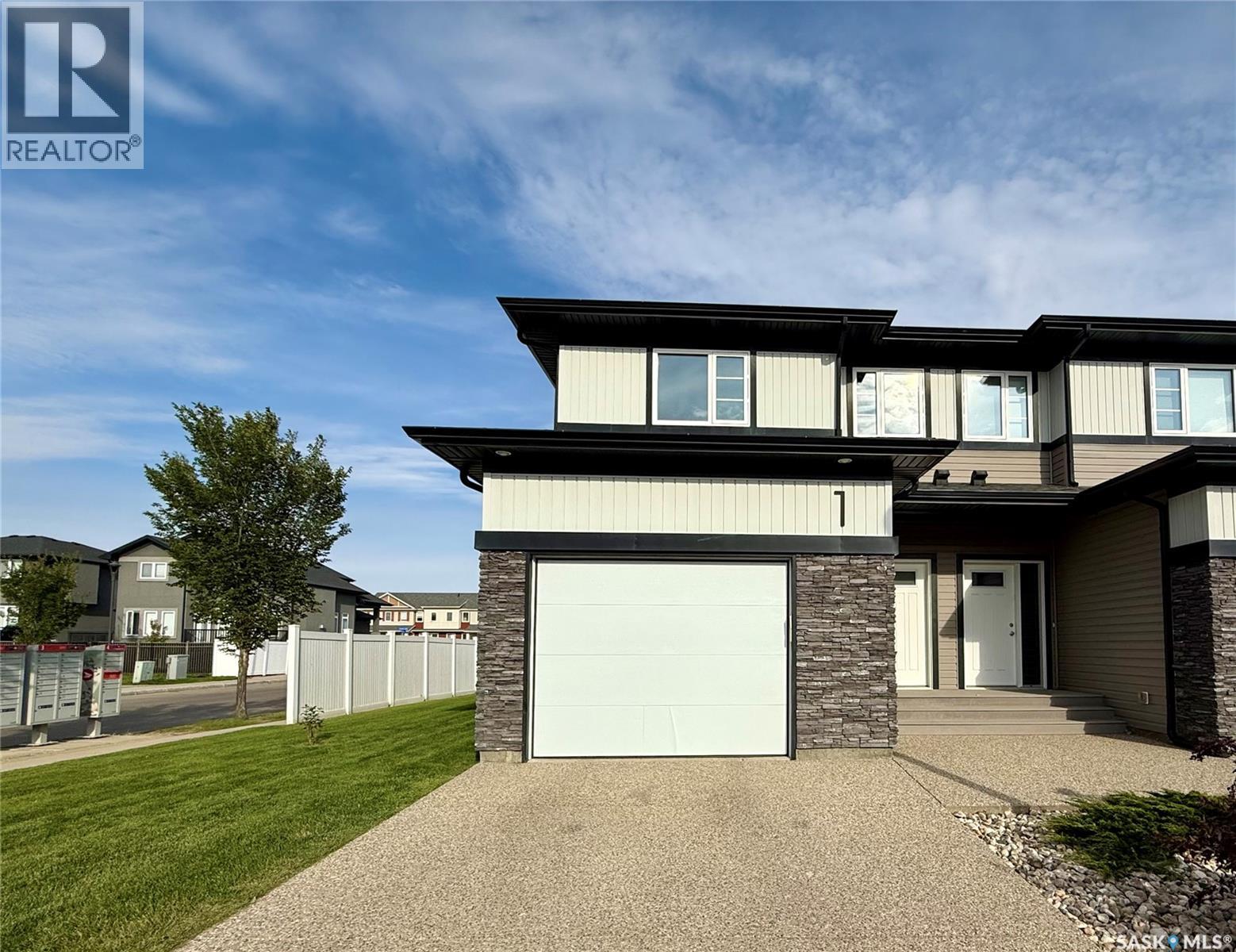 5301 Beacon Drive Unit 1, Regina, SK S4W 0R6