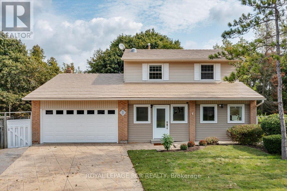 3 Royal Oak Rd, East Gwillimbury, ON L0G 1M0