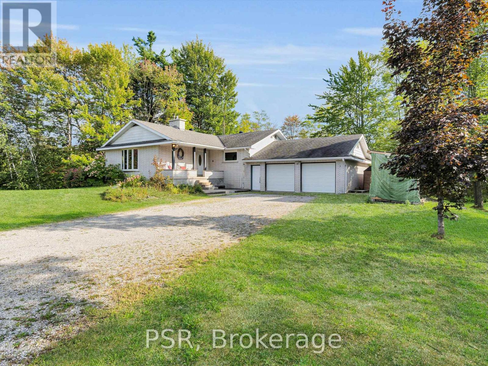 1016 Kahshe Lake Rd S, Gravenhurst, ON P0E 1G0