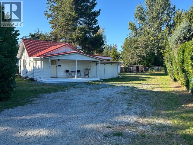 5945 Lund, Powell River, BC V8A 4S7