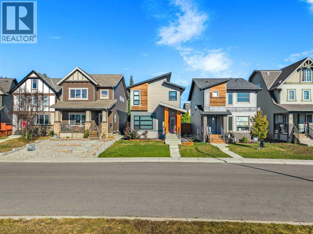 24 Copperpond Park SE, Calgary, AB T2Z 1Z4