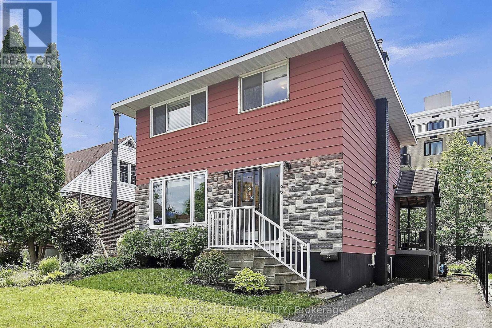 96 Prince Albert St, Ottawa, ON K1K 2A1