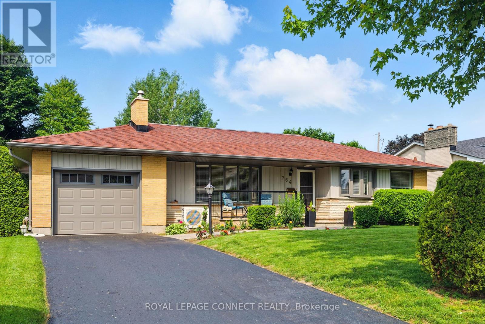 764 Westdale St, Oshawa, ON L1J 5B7