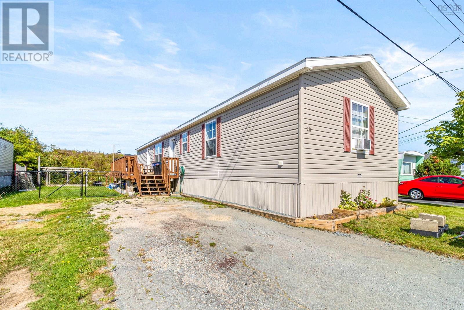 28 Pine St, Eastern Passage, NS B3G 1A9