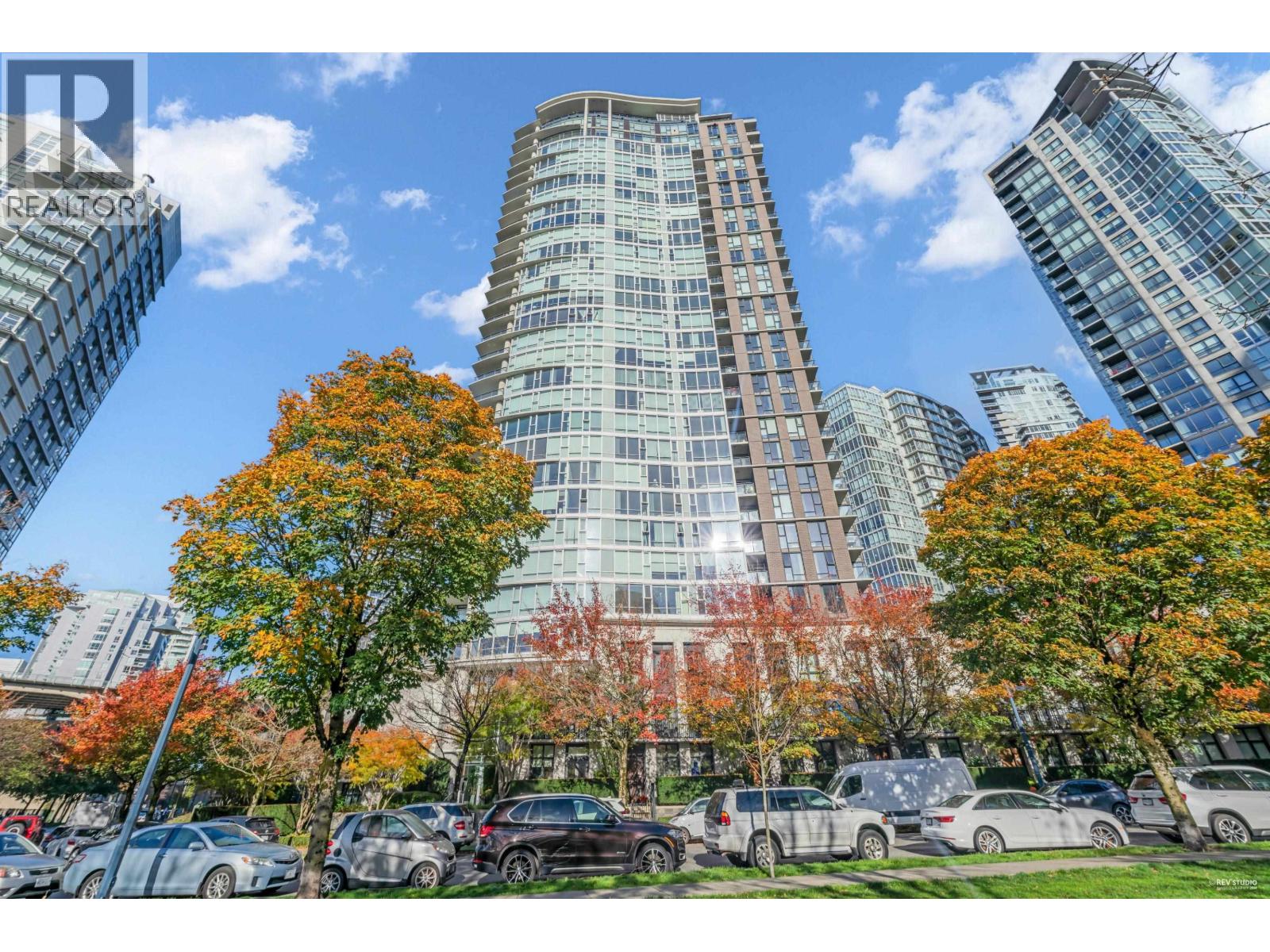 583 Beach Crescent Unit 607, Vancouver, BC V6Z 3E6