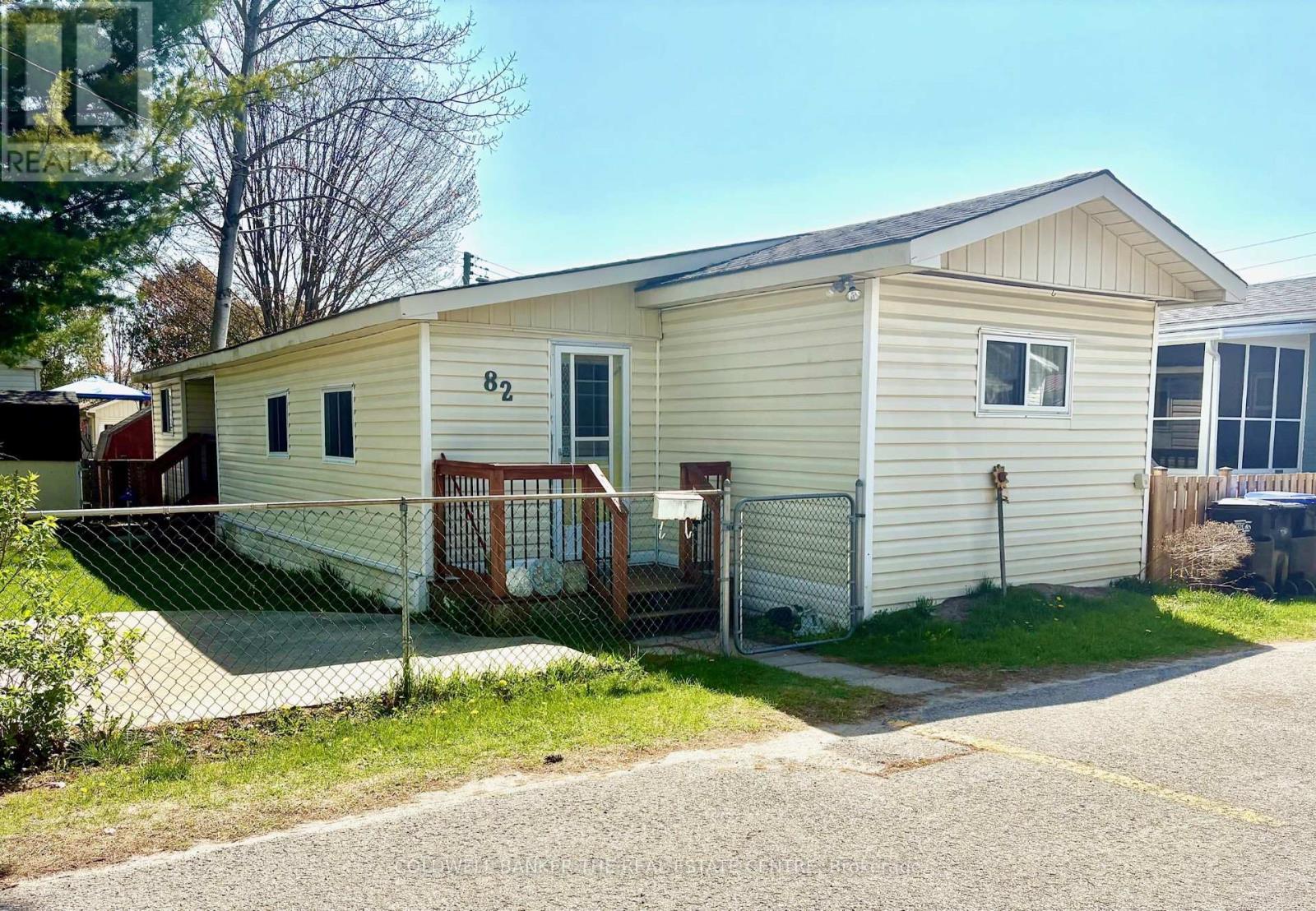 82 Seventh St, Essa, ON L3W 0L4