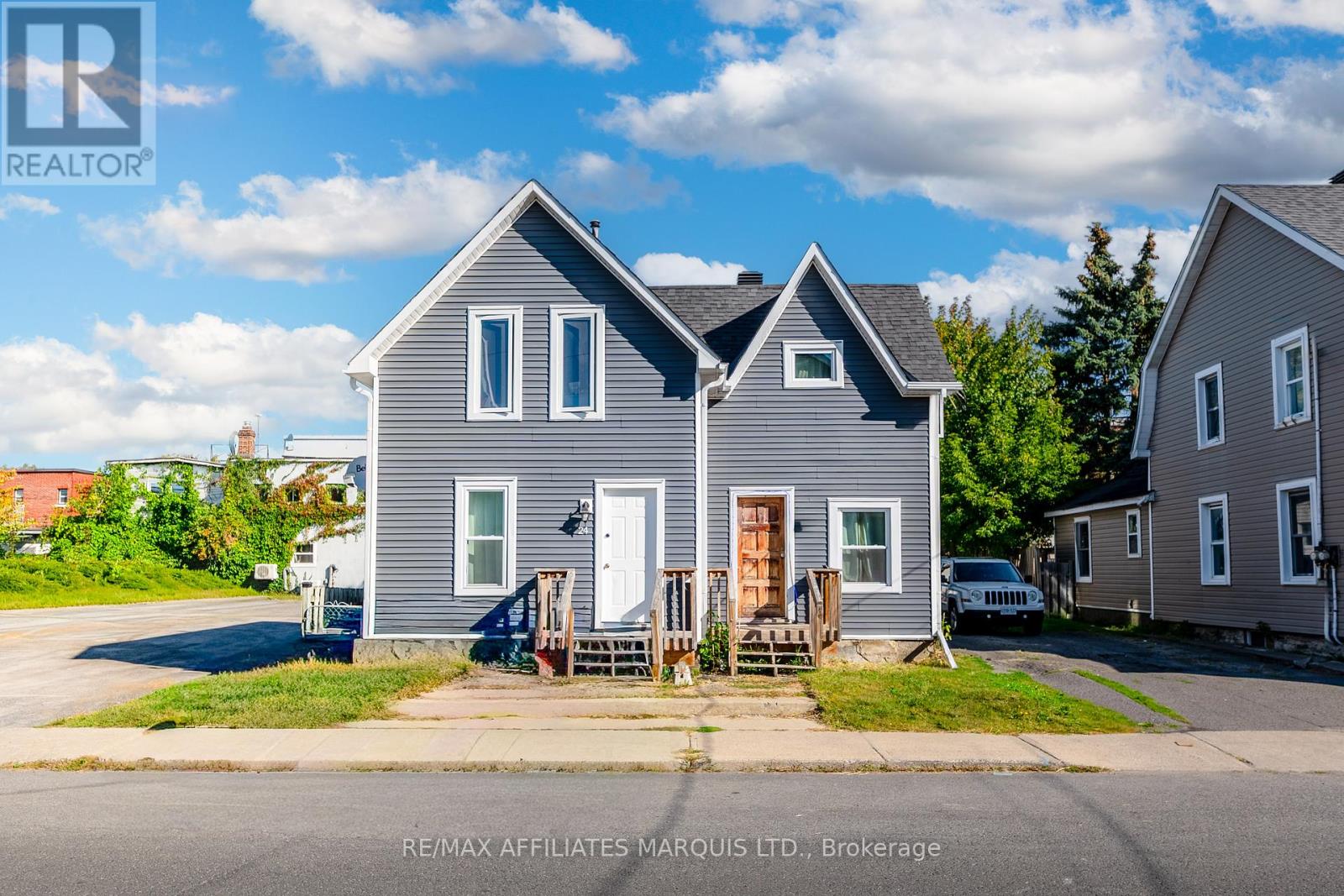 24 Lennox St, Cornwall, ON K6H 1G8