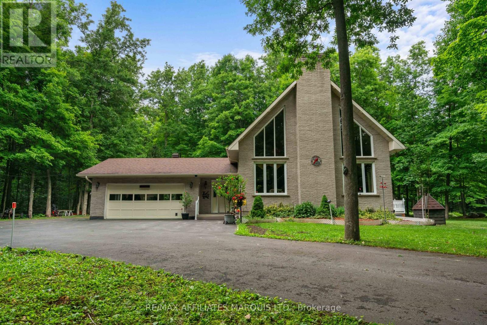5454 Nine Mile Rd, South Glengarry, ON K0C 1S0