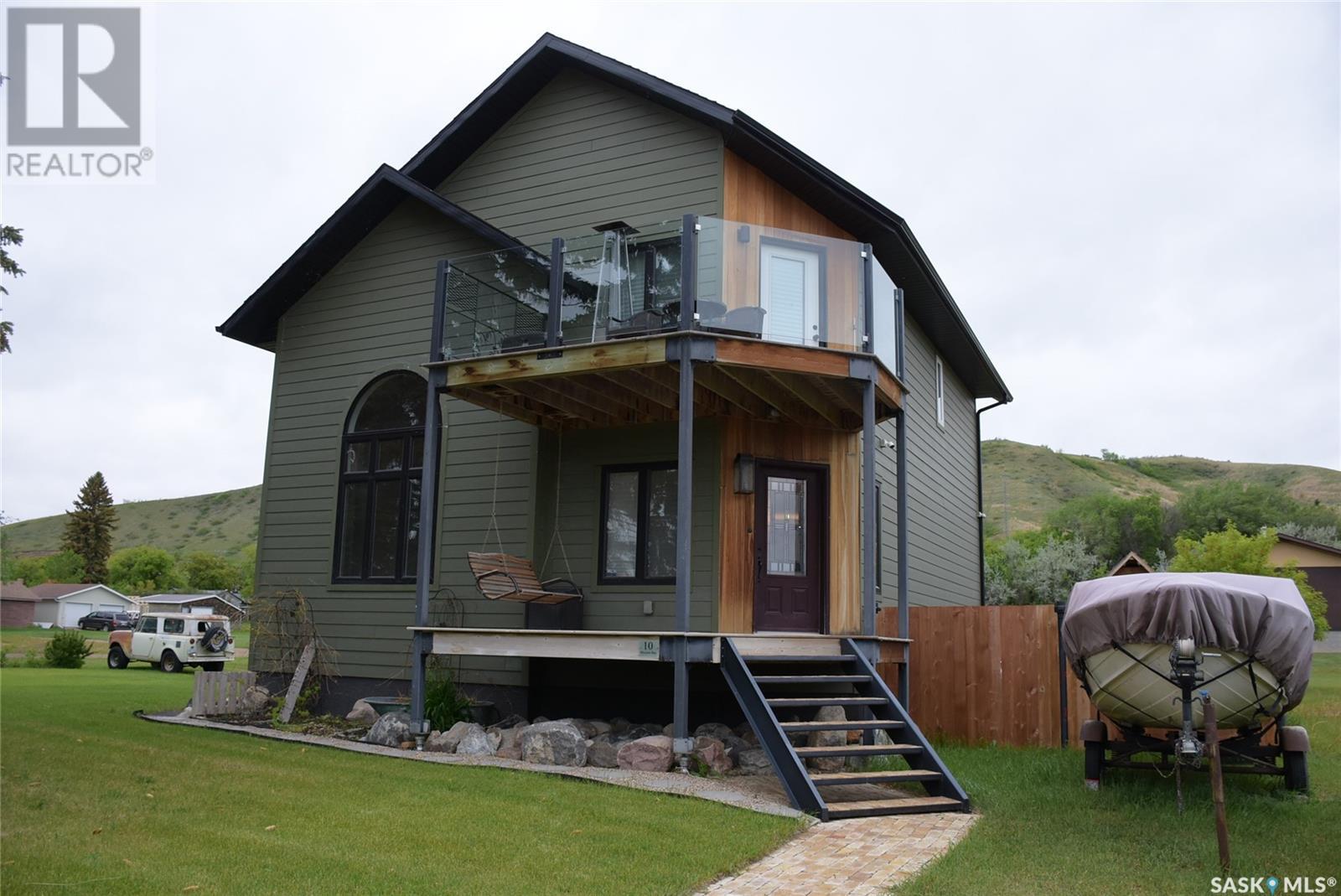 10 Mission Bay, Lebret, SK S0G 1S0