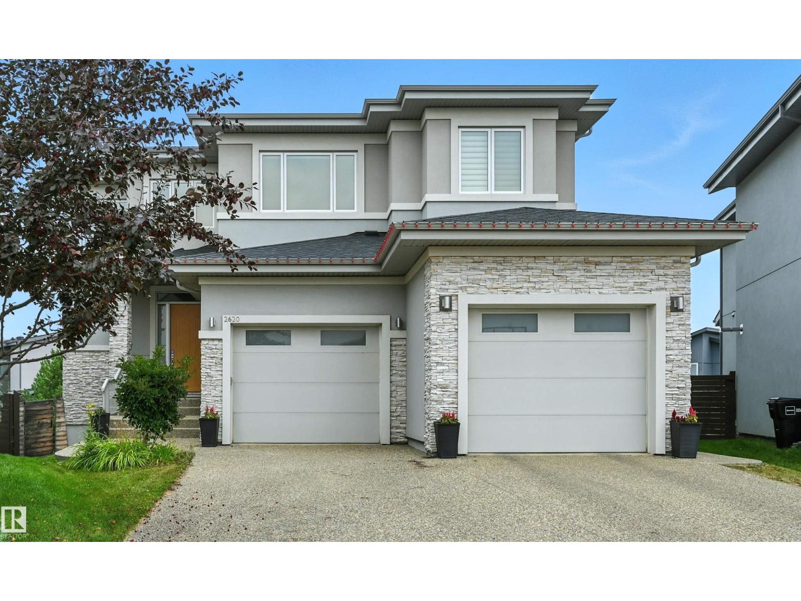 2620 Wheaton Cl NW, Edmonton, AB T6W 2X5