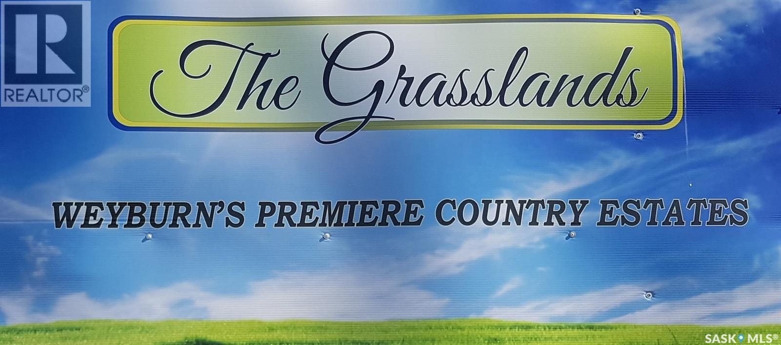 The Grasslands, Weyburn Rm No. 67, SK S4H 2K3