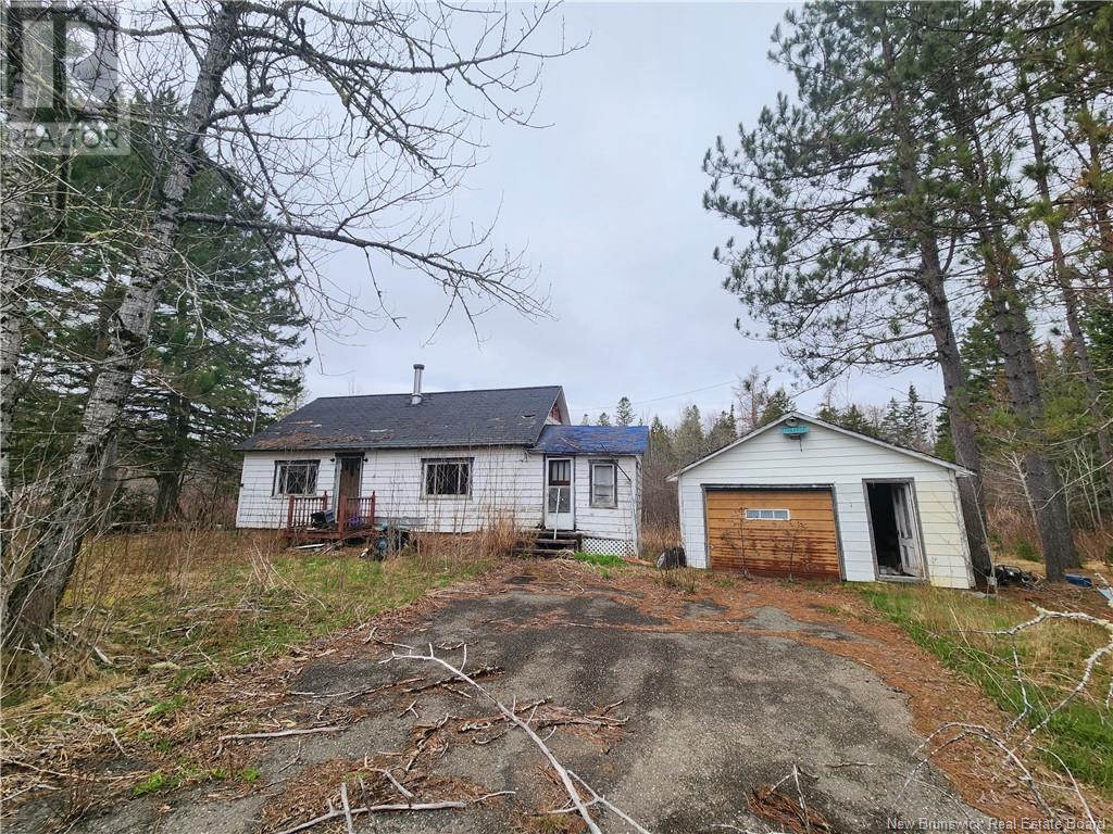 218 Route 4, Harvey, NB E6K 1W8