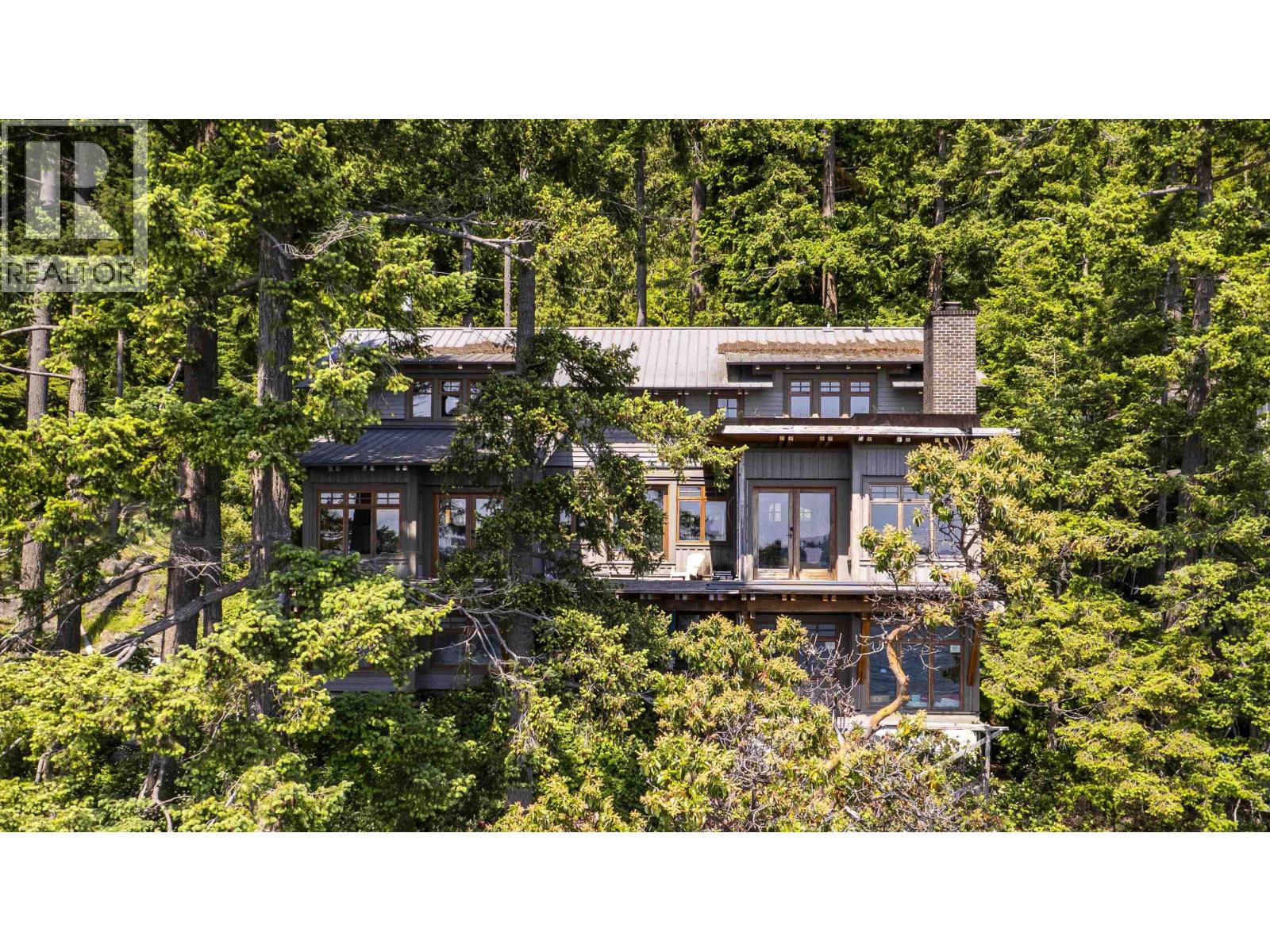 329 Esplanade Rd, Keats Island, BC V0N 1G2