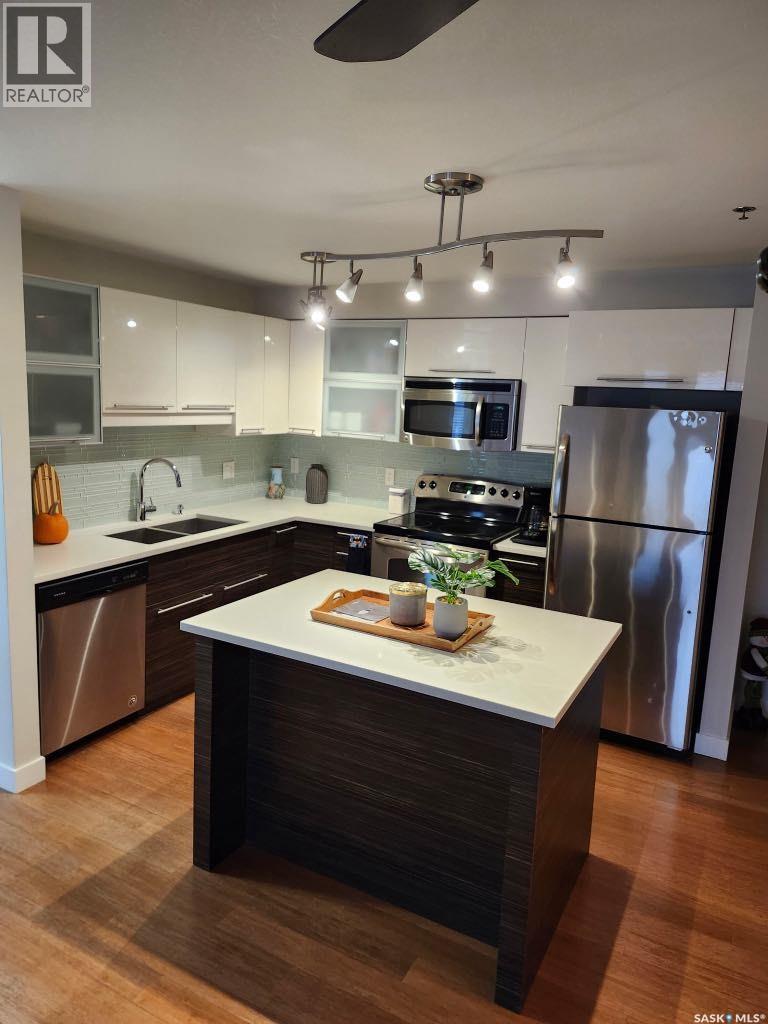 104 B 415 Hunter Rd, Saskatoon, SK S7T 0J9