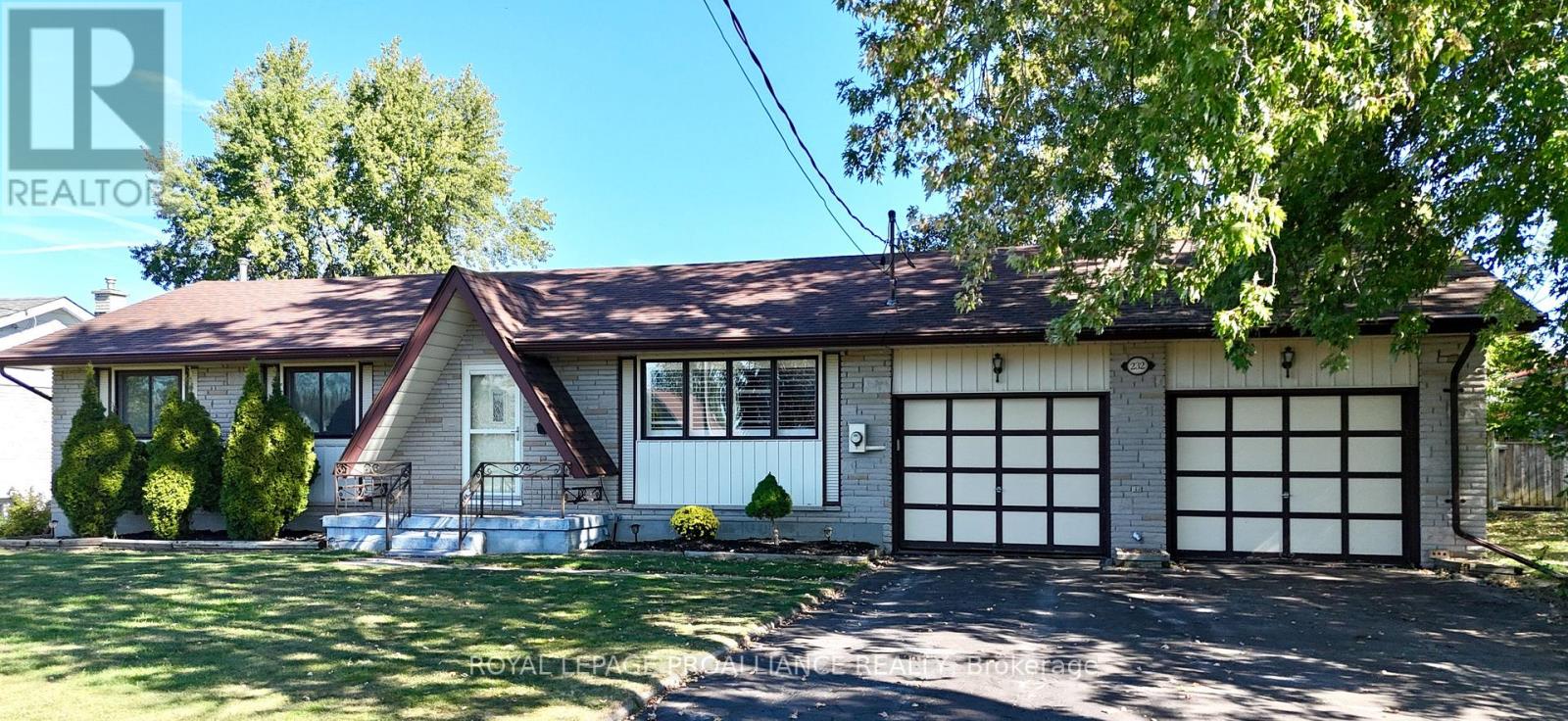 232 Montrose Rd, Quinte West Sidney Ward, ON K8R 1A9