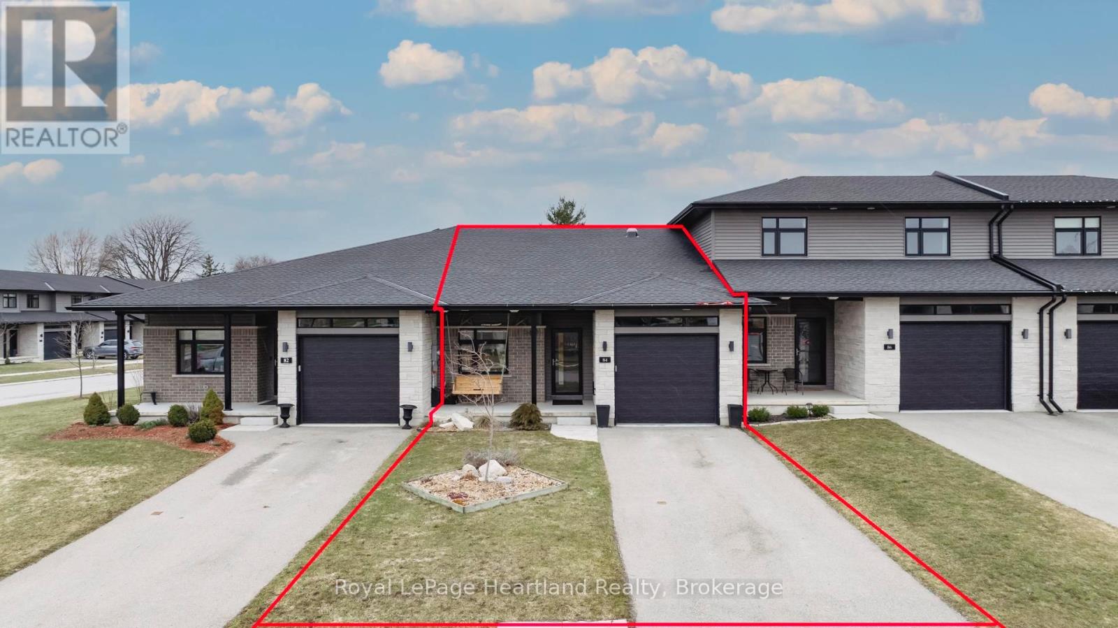 84 Rowe Ave, South Huron, ON N0M 1S1
