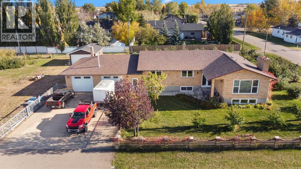 201 Mildred St, Seven Persons, AB T0J 2K0