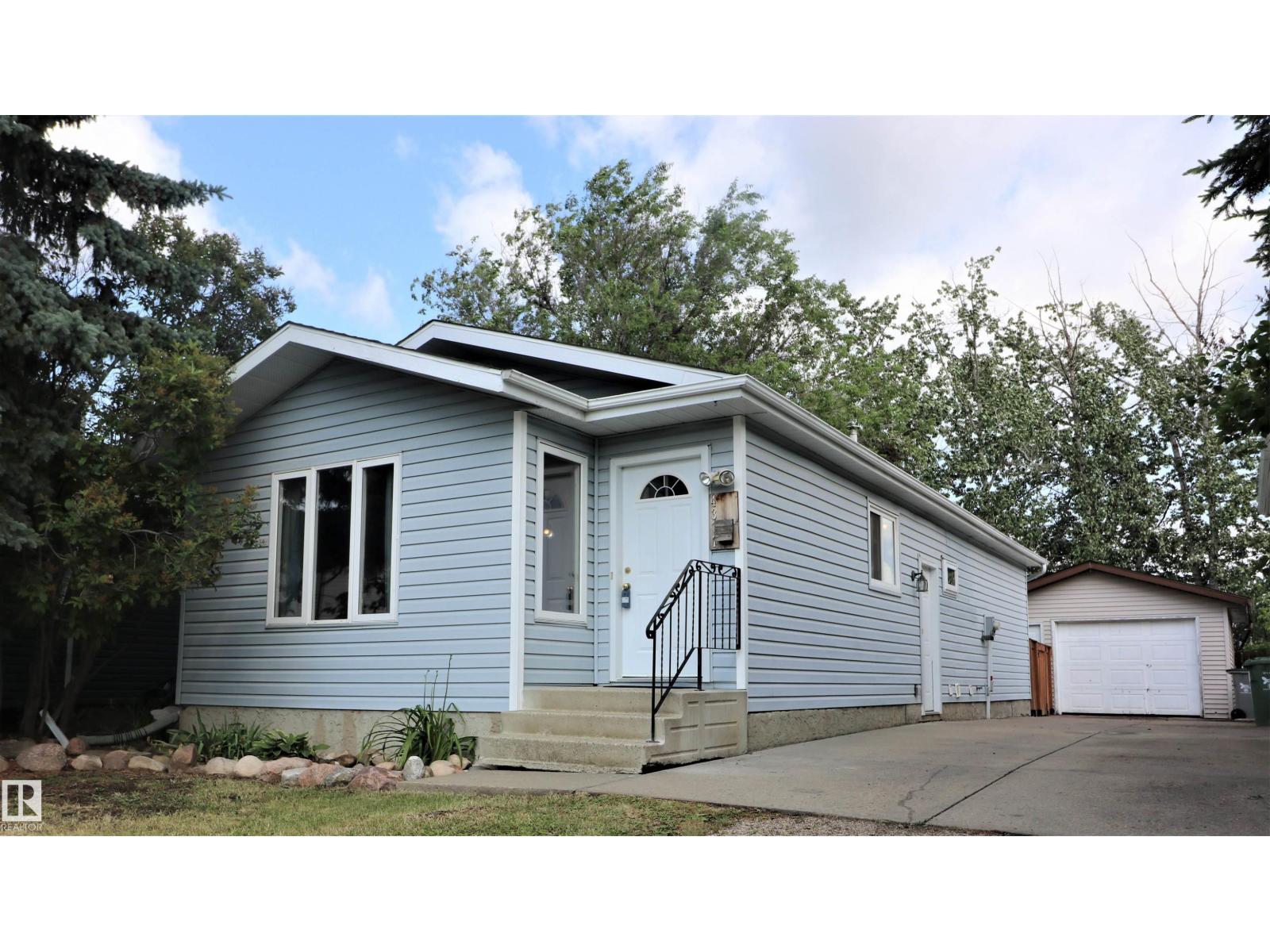 54 St Unit 4317, Beaumont, AB T4X 1C6
