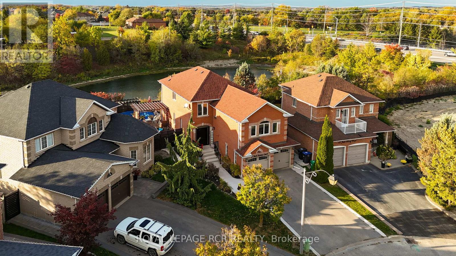 15 Jack Kenny Ct, Caledon, ON L7E 2M5