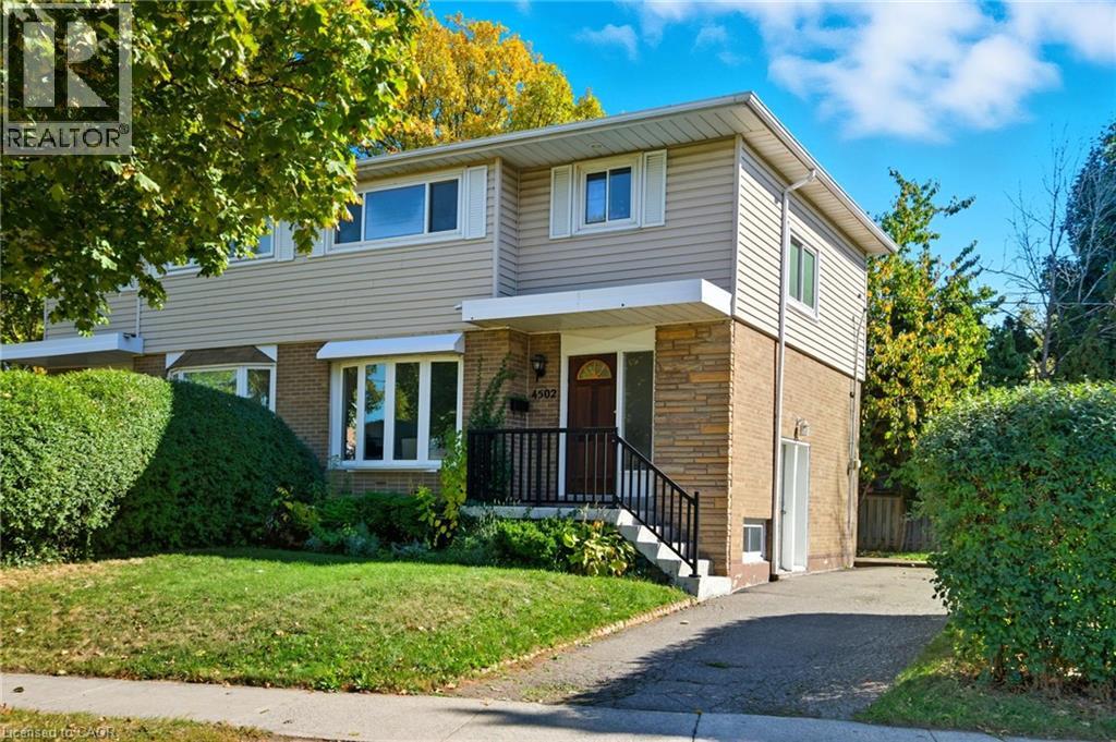 4502 Bennett Rd, Burlington, ON