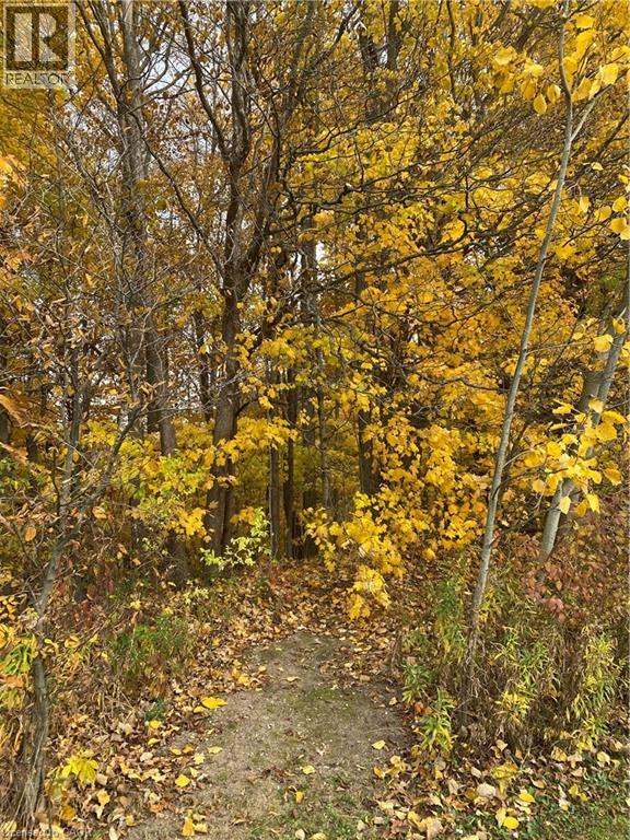 120 Pauline Johnson Rd, Brant, ON N3W 2G9