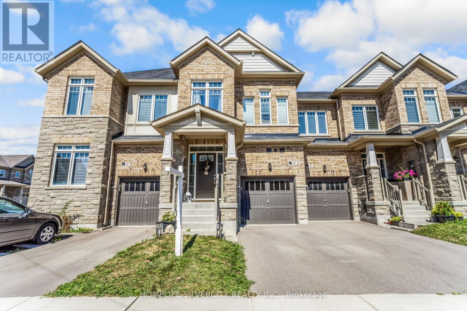 69 Tundra Rd, Caledon, ON L7C 4G9