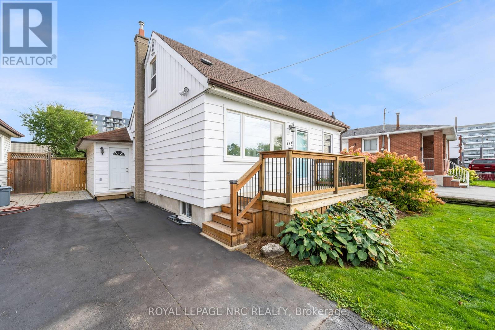 475 E 38th St, Hamilton, ON L8V 4G7