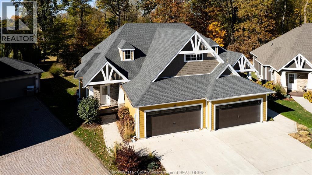 69 Red Oak Cres, Amherstburg, ON N9V 4C4