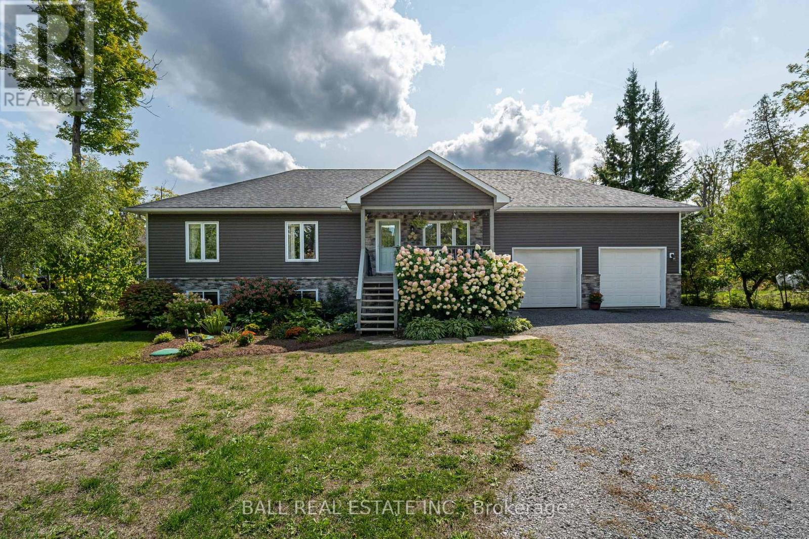 47 Sumcot Dr, Trent Lakes, ON K0L 1J0