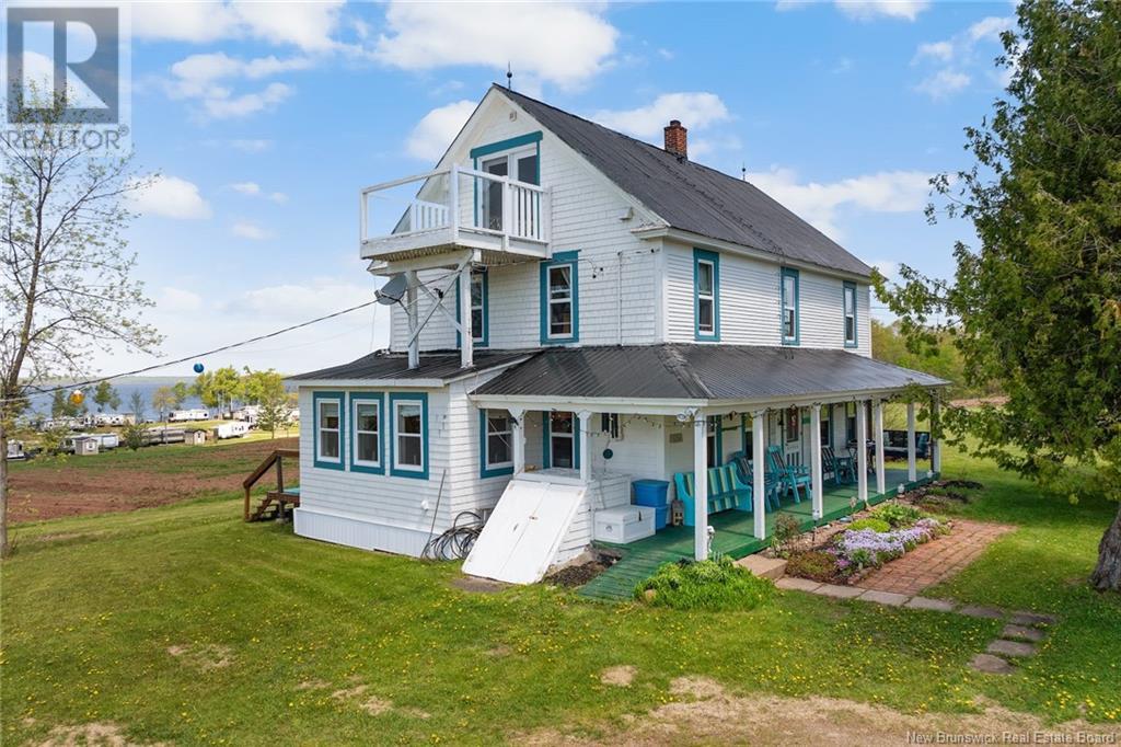 152 Mclean Rd, Cumberland Bay, NB E4A 3K1