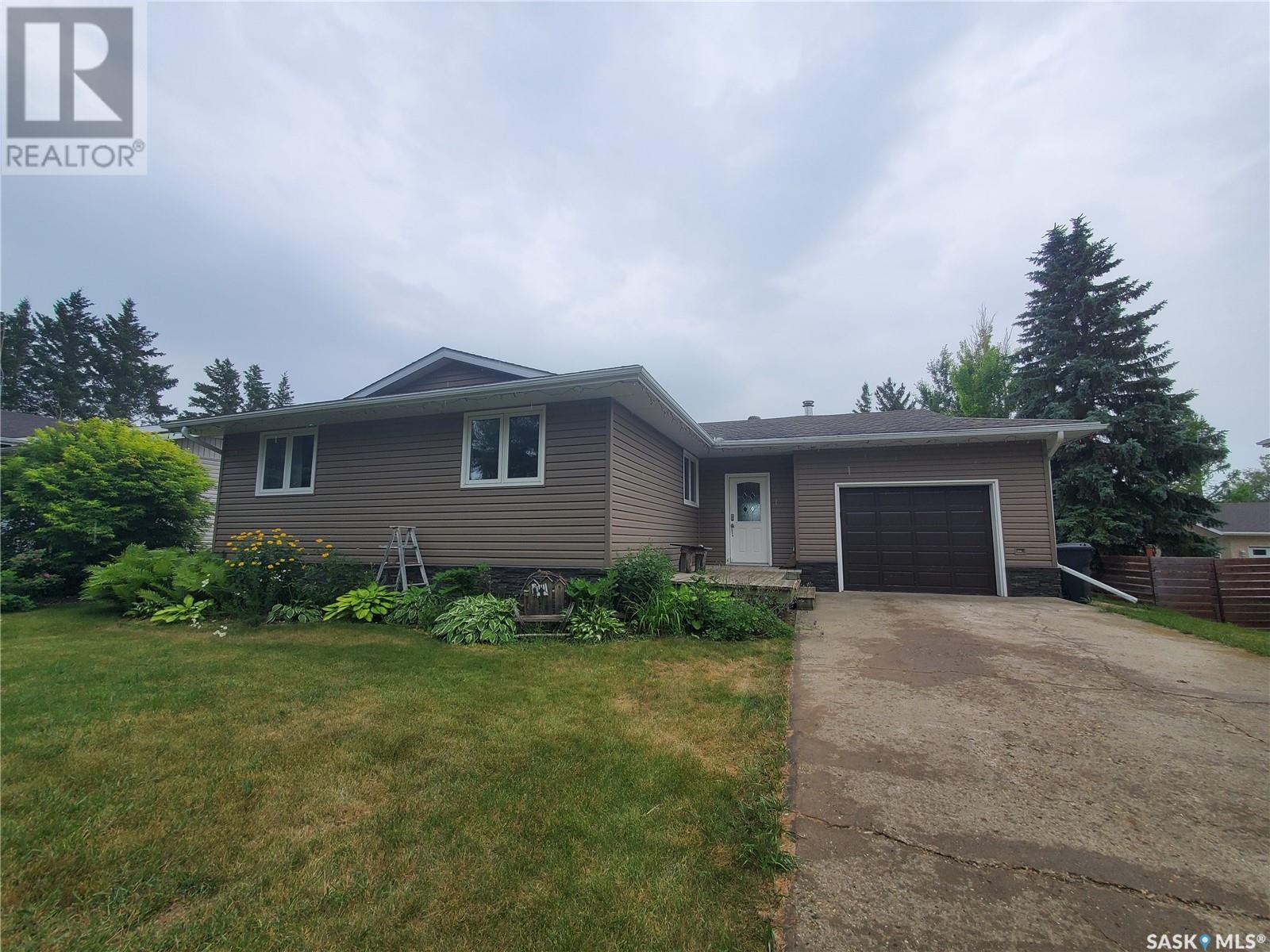 492 Stewart St, Kamsack, SK S0A 1S0