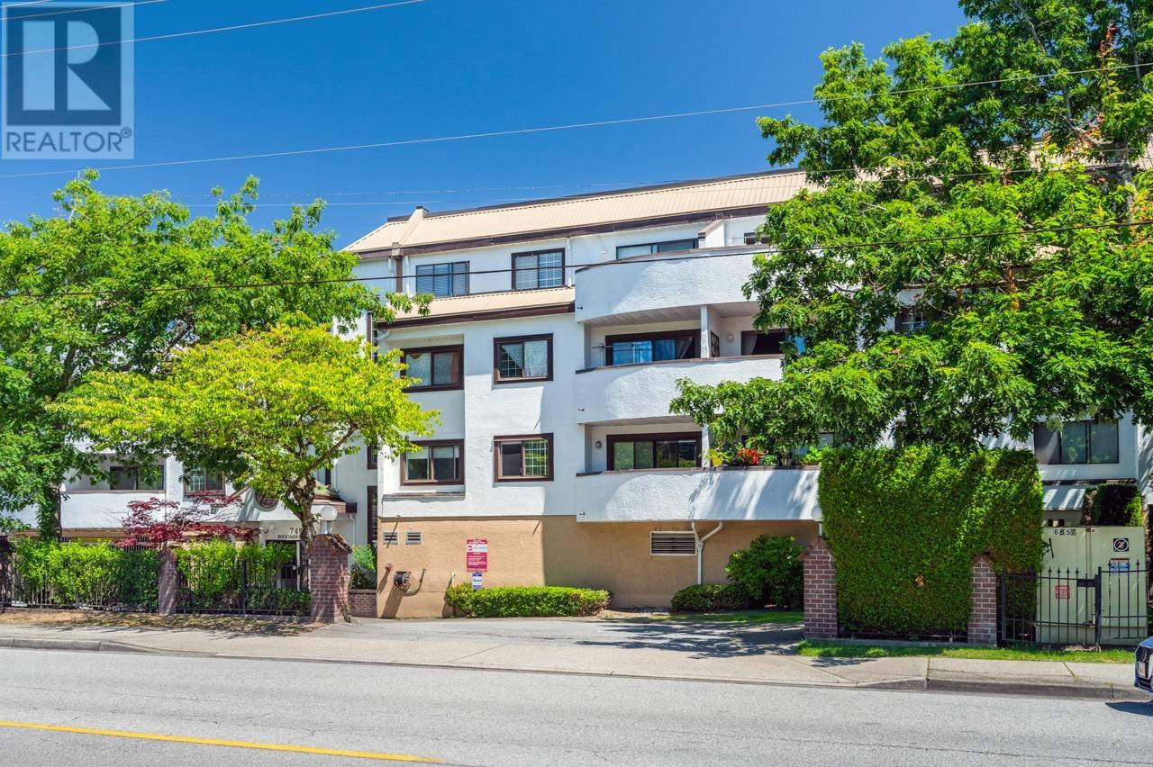 7480 St Albans Road Unit 222, Richmond, BC V6Y 2K6