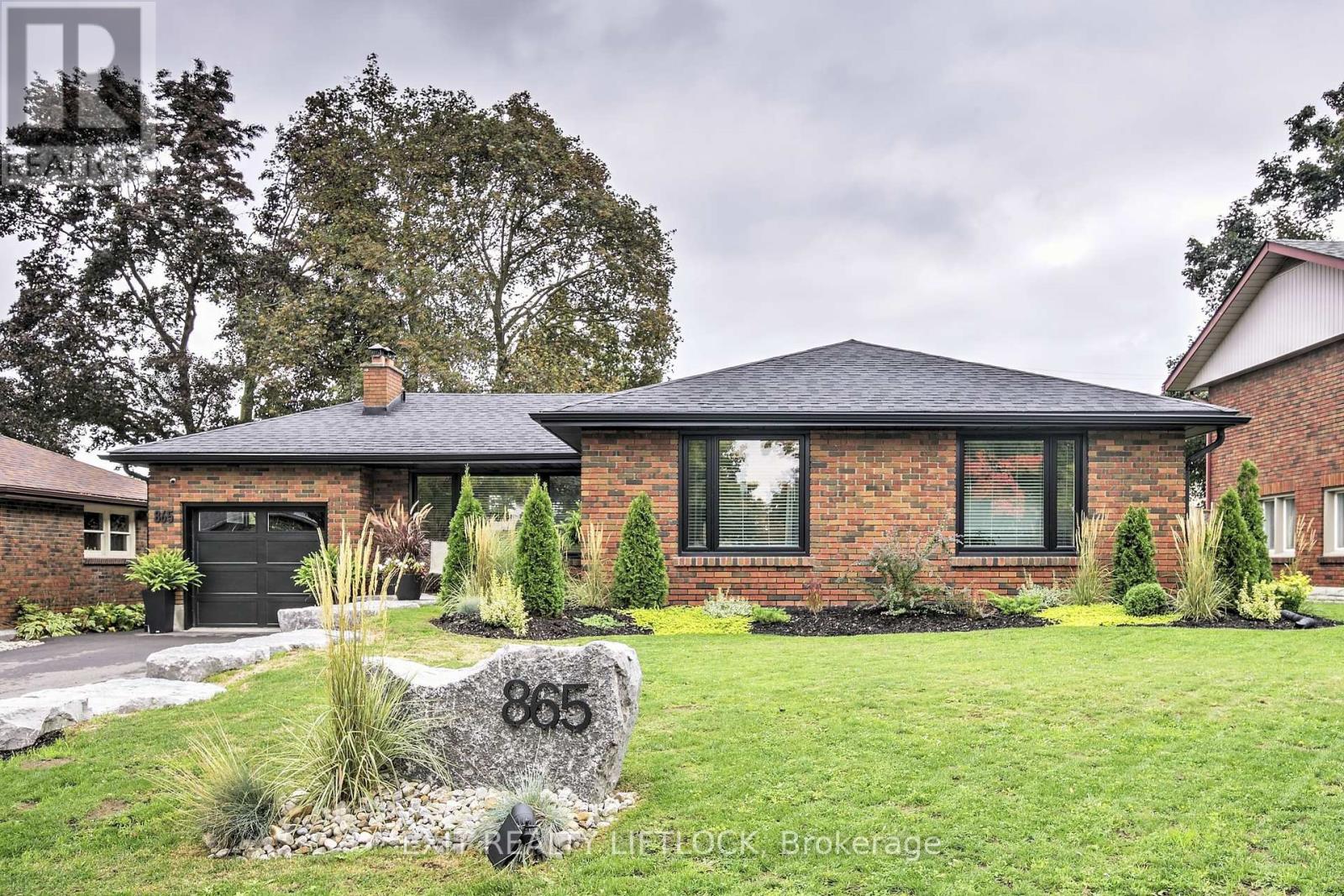 865 Kensington Dr Ward 2 Dr, Peterborough, ON K9J 6J8