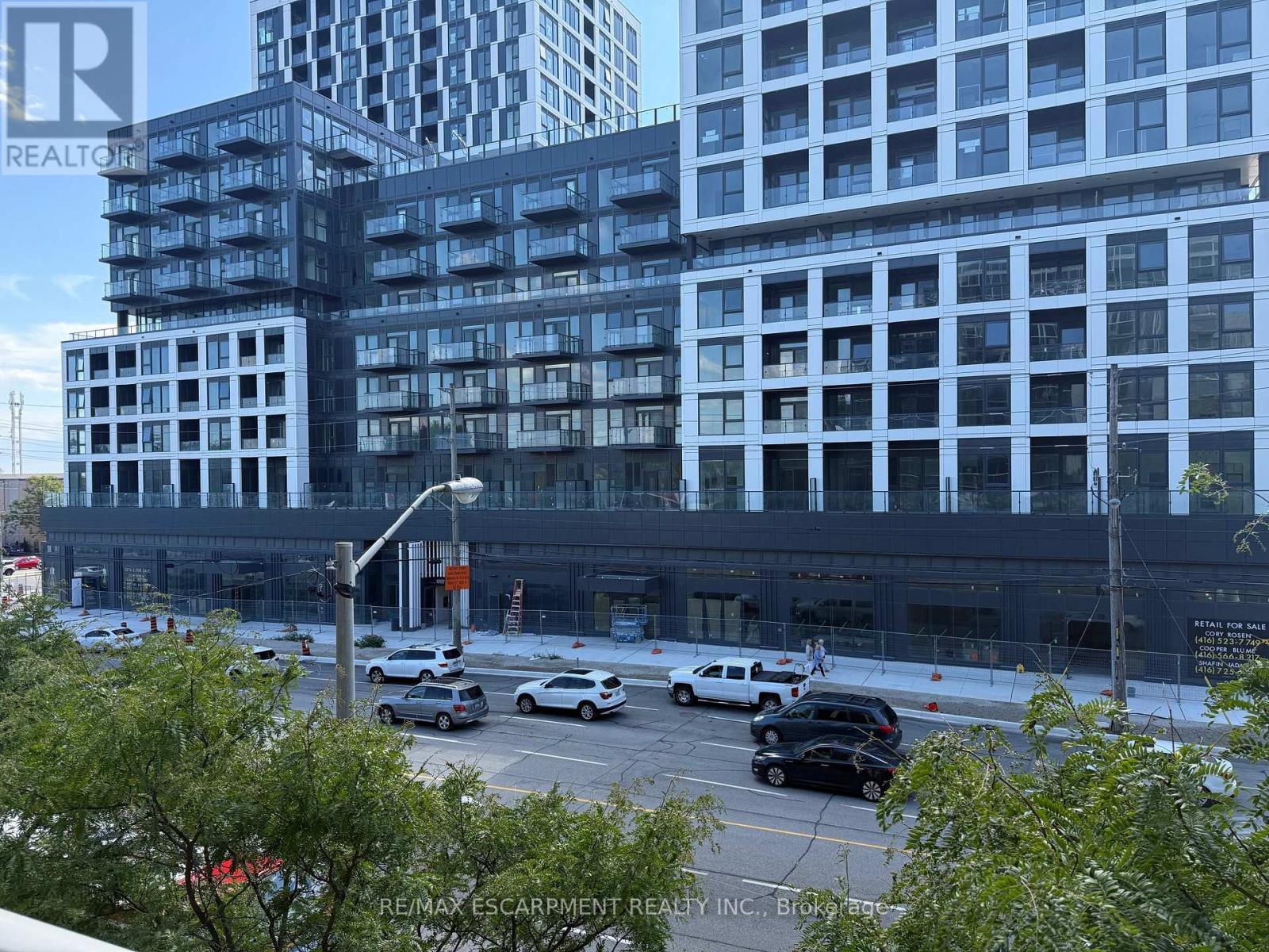 312 1040 The Queensway, Toronto, ON M8Z 0A7