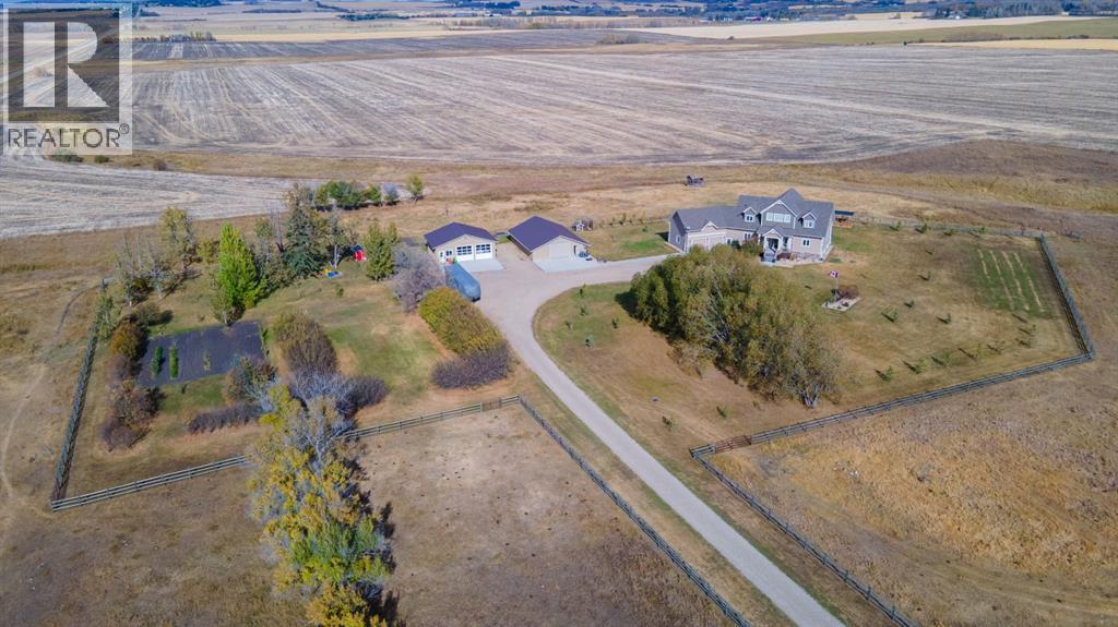 26474 Township Rd 372, Rural Red Deer County, AB T4E 1N4